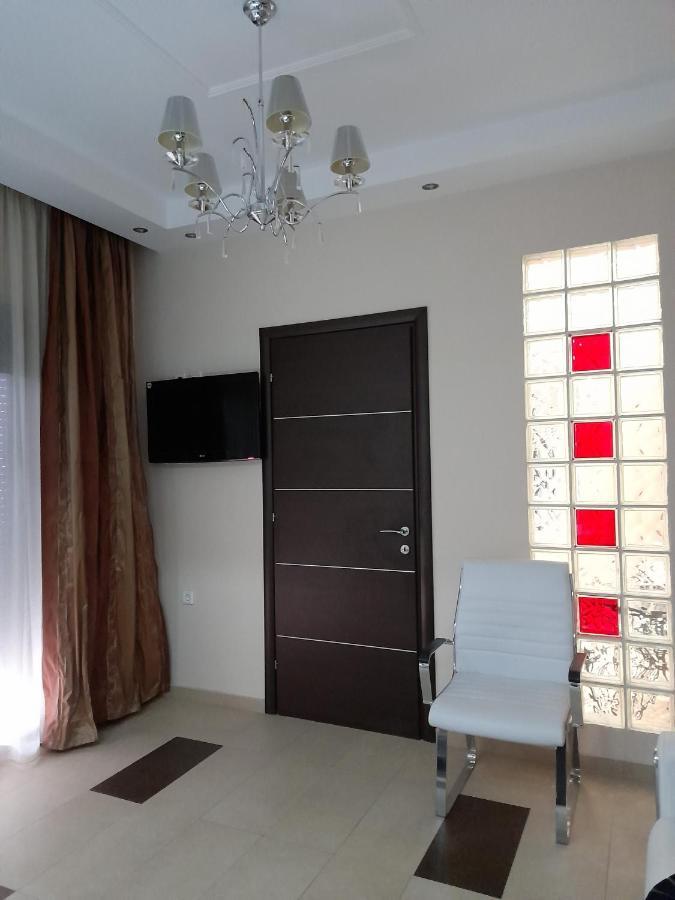 Exantas The Lux-Veria Apartment Ngoại thất bức ảnh