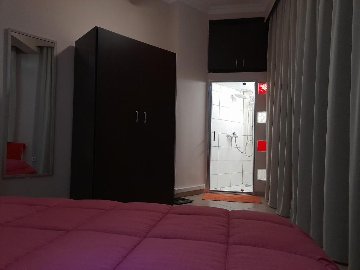 Exantas The Lux-Veria Apartment Ngoại thất bức ảnh