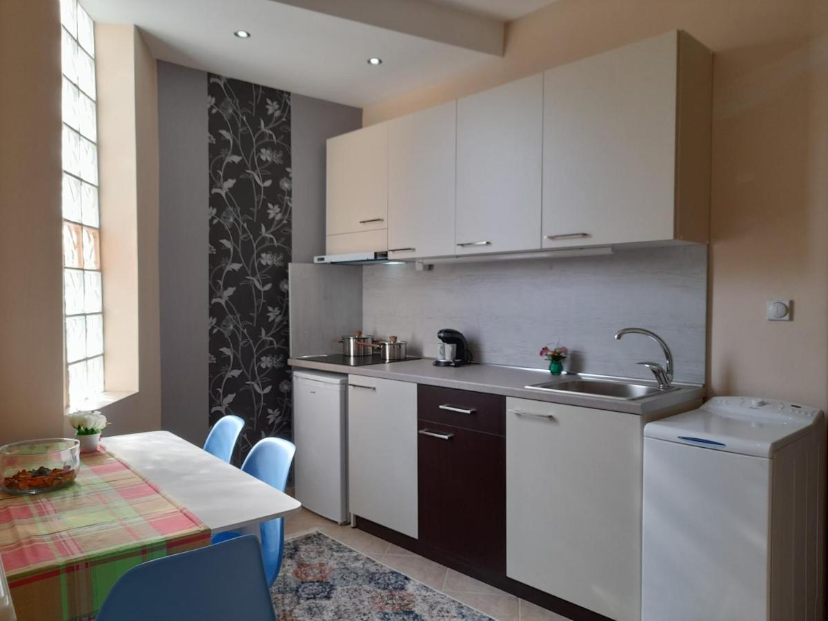 Exantas The Lux-Veria Apartment Ngoại thất bức ảnh